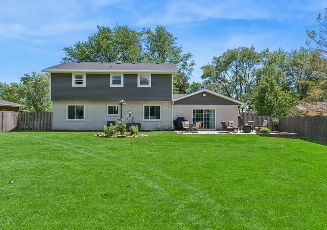 31st image of 3225 Randy Rd, Joliet, IL 60431 | MLS# 12315410