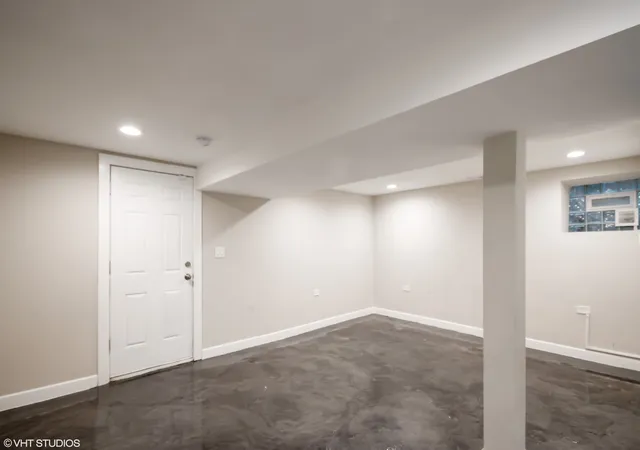 14th image of 7532 S Parnell Ave, Chicago, IL 60620 | MLS# 12325386