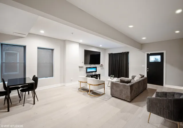3rd image of 7532 S Parnell Ave, Chicago, IL 60620 | MLS# 12325386