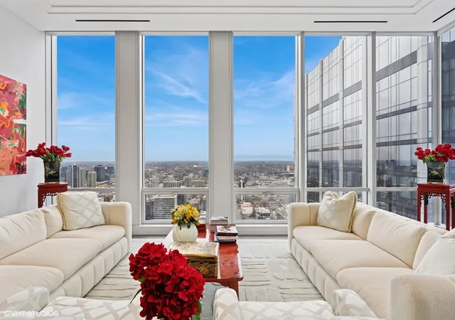 Homes for sale in Chicago, IL | 14 W Superior St #4403, Chicago, IL 60654 | MLS# 12327856