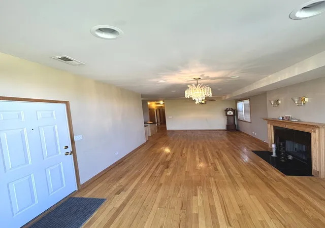 Homes for sale in Chicago, IL | 4242 S Vincennes Ave #2, Chicago, IL 60653 | MLS# 12328021
