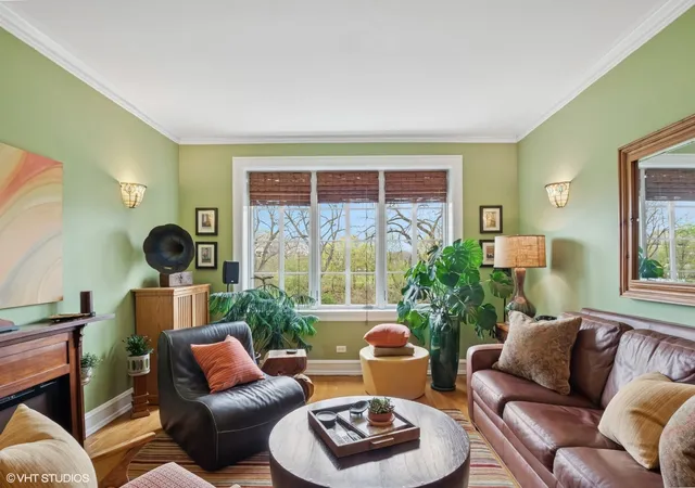 4th image of 1210 Central St #2, Evanston, IL 60201 | MLS# 12348581