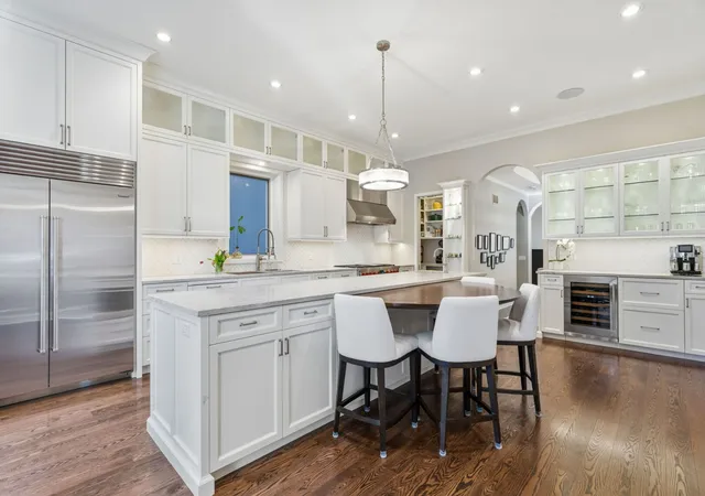 Photo 2 of Single family home for sale at 1816 N Hudson Ave, Chicago, IL 60614 | MLS# 12354016 | Listing updated on 2026-09-01