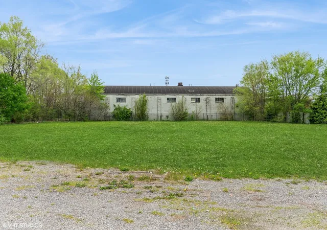 2nd image of 2365 W Jefferson St, Joliet, IL 60435 | MLS# 12354687