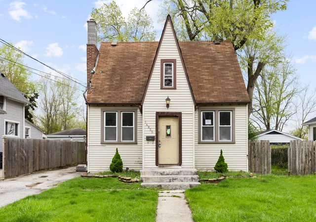 Photo 1 of Single family home for sale at 14955 Riverside Dr, South Holland, IL 60473 | MLS# 12356286 | Listing updated on 2026-09-17