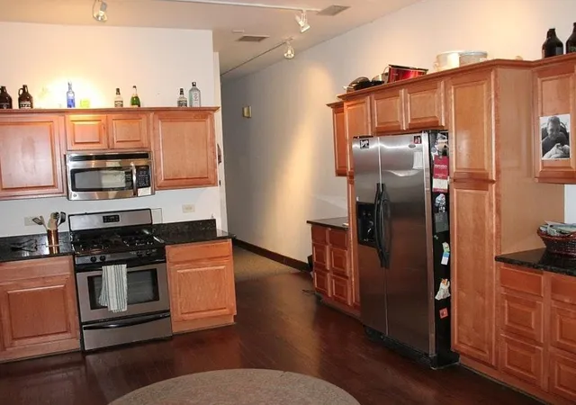 2nd image of 1631 N Halsted St, Chicago, IL 60614 | MLS# 12357756