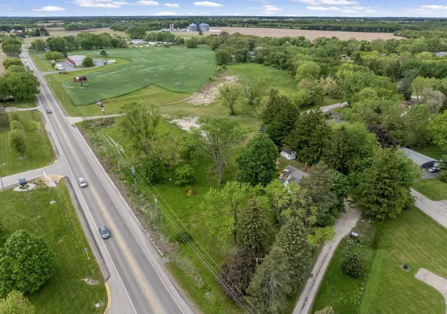 6th image of 3702 N Richmond Rd, Johnsburg, IL 60051 | MLS# 12370417