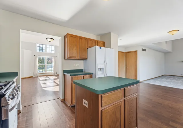 Photo 3 of Single family home for sale at 4526 W Azalea Ave, Monee, IL 60449 | MLS# 12377881 | Listing updated on 2026-10-27