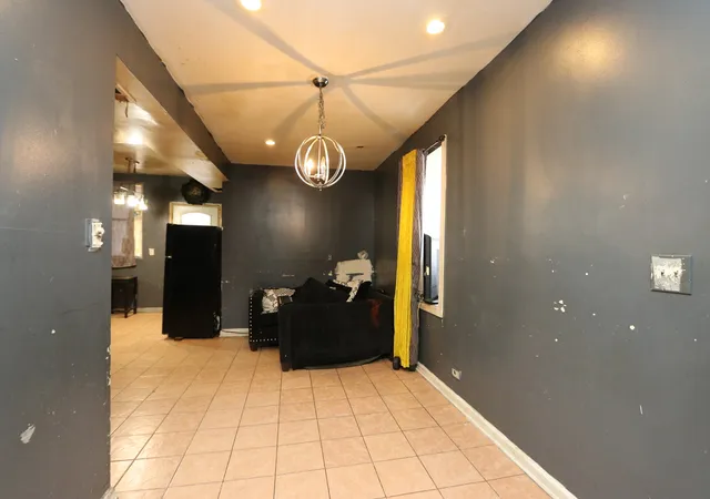 Homes for sale in Chicago, IL | 727 N Springfield Ave, Chicago, IL 60624 | MLS# 12380320
