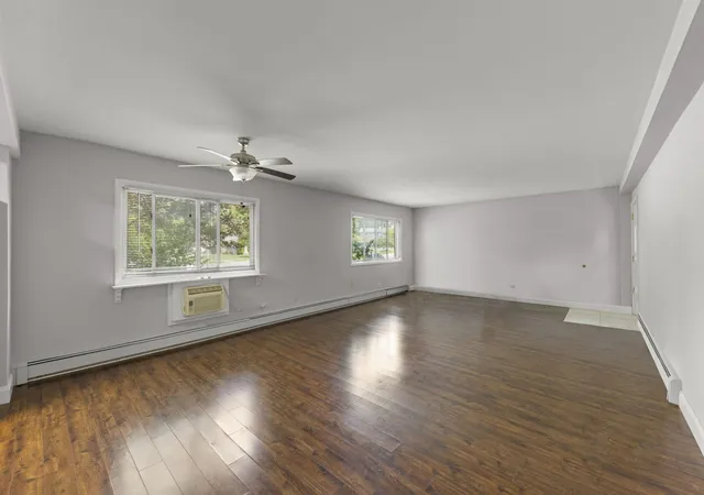 Photo 4 of Condominium at 212a Collen Dr #103, Lombard, IL 60148 | MLS# 12386412 | | Sold on 2025-07-10