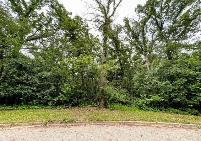 2nd image of 7407 Forest Oak Dr, Mc Henry, IL 60050 | MLS# 12388145