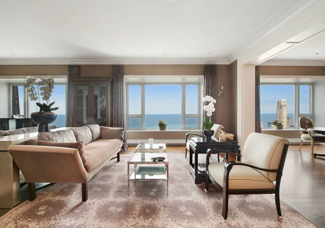 4th image of 800 N Michigan Ave #5901, Chicago, IL 60611 | MLS# 12394646