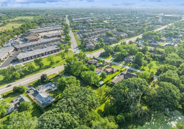 5th image of 9517 W Central Rd, Des Plaines, IL 60016 | MLS# 12395728