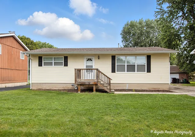 1st image of 4420 Clearview Dr, Mc Henry, IL 60050 | MLS# 12404591