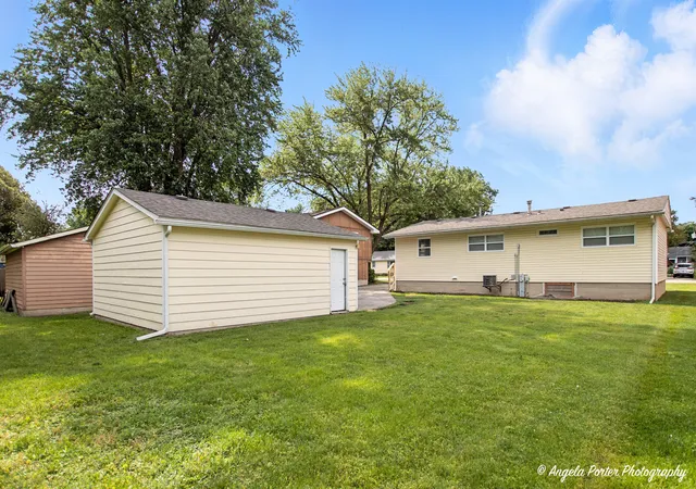 5th image of 4420 Clearview Dr, Mc Henry, IL 60050 | MLS# 12404591