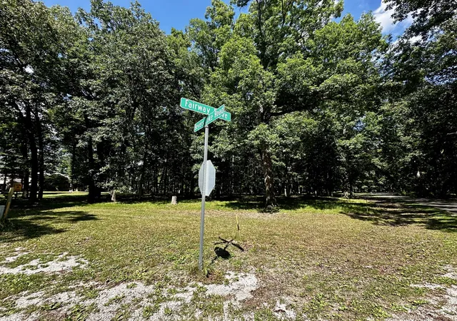 Photo 3 of Land for sale at 220 Beyers Lake Est, Pana, IL 62557 | MLS# 12405971 | Listing updated on 2026-08-09