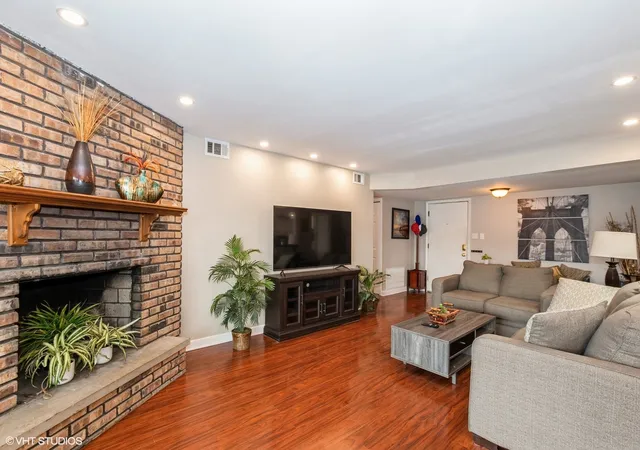 Photo 2 of Condominium at 11129 Northwest Rd #A, Palos Hills, IL 60465 | MLS# 12408587 | | Sold on 2025-08-04