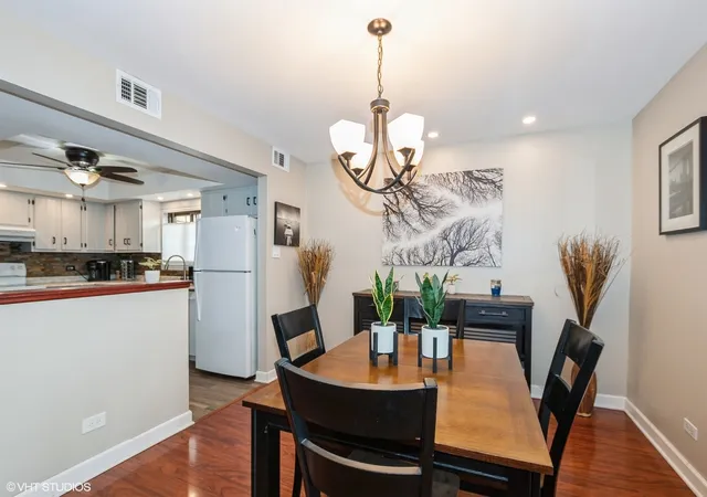 Photo 4 of Condominium at 11129 Northwest Rd #A, Palos Hills, IL 60465 | MLS# 12408587 | | Sold on 2025-08-04