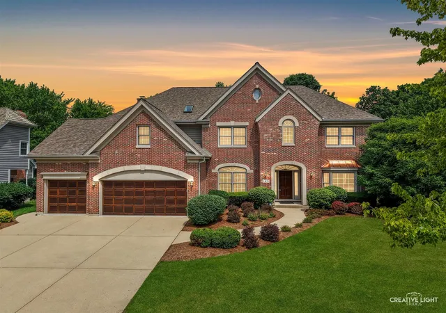 Photo 1 of Single Family Residence at 1105 Thoroughbred Cir, Saint Charles, IL 60174 | MLS# 12412398 |  | Sold on 2025-08-29