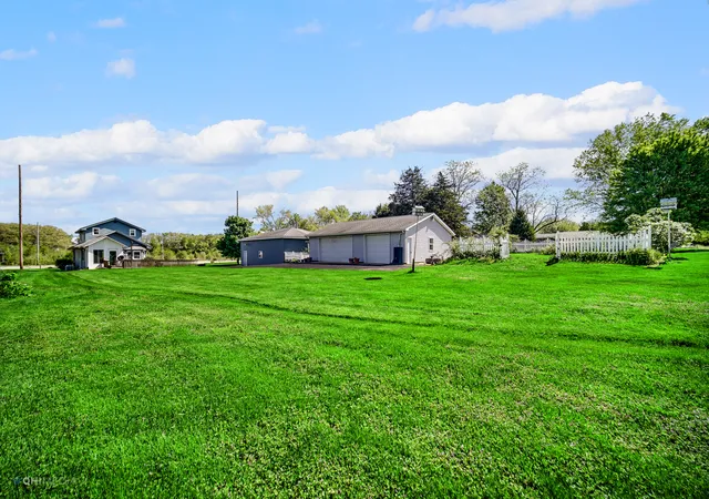24th image of 194 Joliet Rd, Valparaiso, IN 46385 | MLS# 12414833