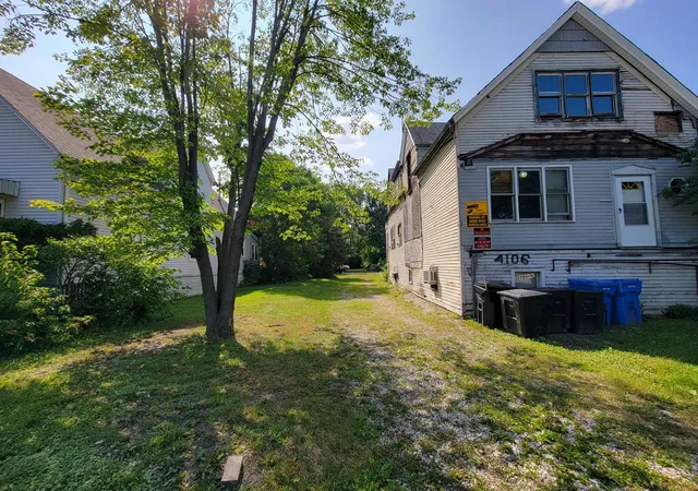 3rd image of 4106 N Mobile Ave, Chicago, IL 60634 | MLS# 12416714