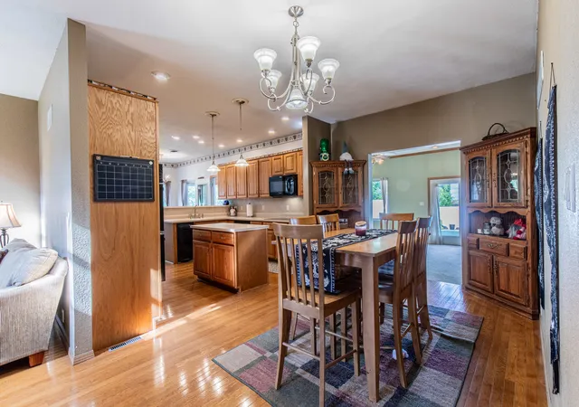 5th image of 419 N Euclid Ave, Princeton, IL 61356 | MLS# 12426844