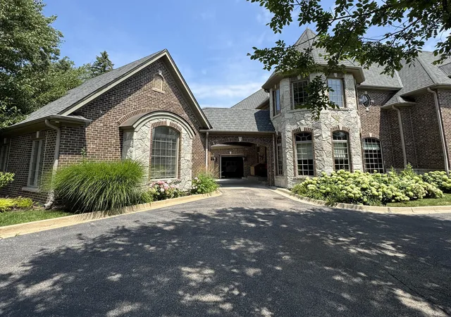 Photo 3 of Single family home for sale at 16w122 91st Street, Burr Ridge, IL 60527 | MLS# 12427962 | Listing updated on 2026-09-07