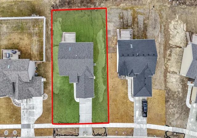 Photo 3 of Single family home for sale at 3022 W 84th Place, Merrillville, IN 46410 | MLS# 12431946 | Listing updated on 2026-08-25