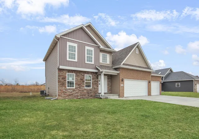 Photo 2 of Single family home for sale at 8247 Dylan Dr, Merrillville, IN 46410 | MLS# 12432005 | Listing updated on 2026-08-06