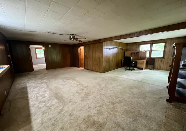 Homes for sale in Oakland, IL | 509 Lakeshore Dr, Oakland, IL 61943 | MLS# 12434307