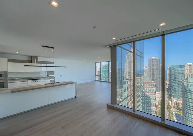 2nd image of 363 E Wacker Dr #3404, Chicago, IL 60601 | MLS# 12438563