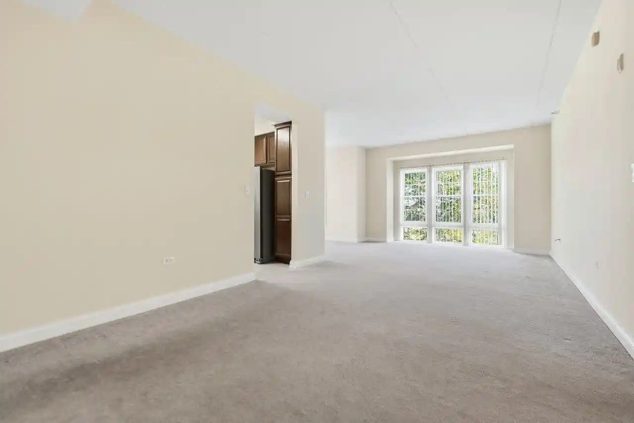 Listing Photo 2 - Condo for sale in 101 Pointe Dr located at 101 Pointe Dr, Northbrook, IL 60062 - Unit #203