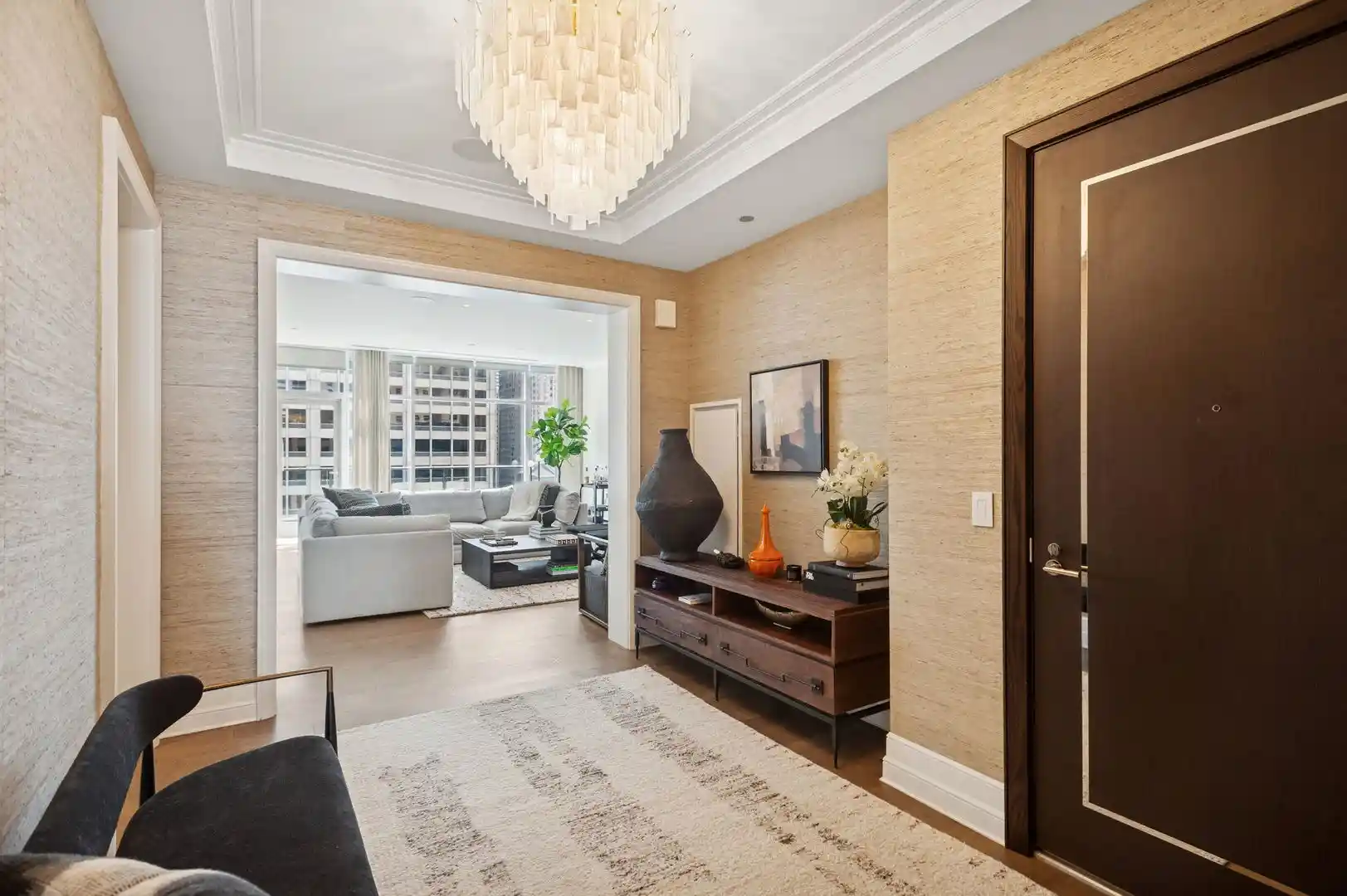 Listing Photo 2 - Condo for sale in 435 N Michigan Ave located at 435 N Michigan Ave, Chicago, IL 60611 - Unit #1112