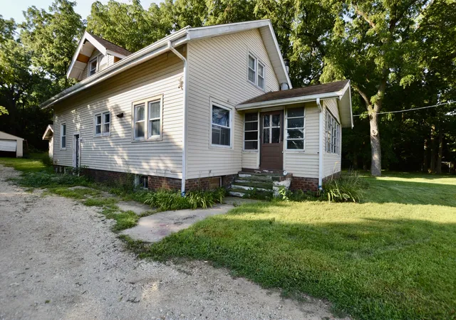 1st image of 5807 Forest Hills Rd, Rockford, IL 61114 | MLS# 12454658