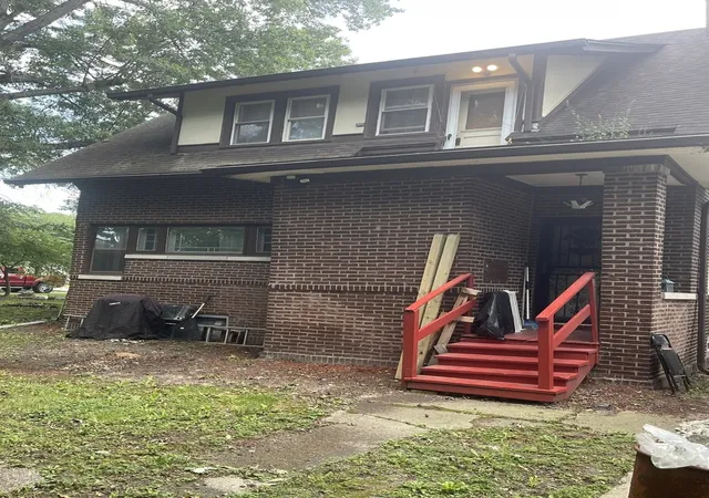 4th image of 345 Calumet Blvd, Harvey, IL 60426 | MLS# 12456356