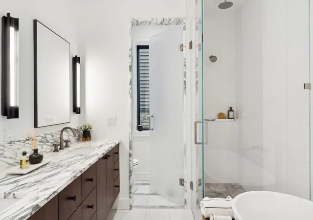 Homes for sale in Chicago, IL | 2237 W Roscoe St #2W, Chicago, IL 60618 | MLS# 12462111