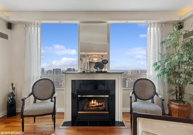 Homes for sale in Chicago, IL | 33 W Ontario St #47E, Chicago, IL 60654 | MLS# 12462633