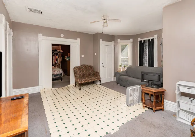 Homes for sale in Joliet, IL | 515 N Broadway St, Joliet, IL 60435 | MLS# 12467408