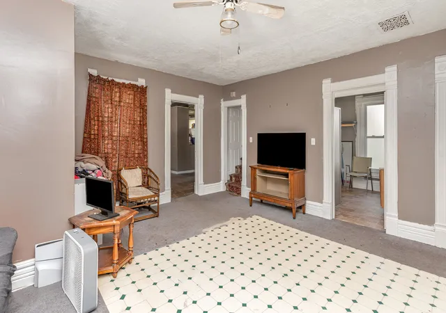 Homes for sale in Joliet, IL | 515 N Broadway St, Joliet, IL 60435 | MLS# 12467408