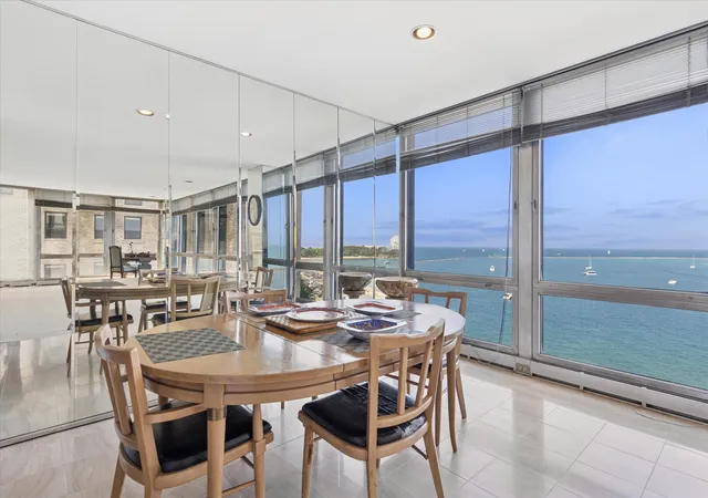 5th image of 860 N Lake Shore Dr #8M, Chicago, IL 60611 | MLS# 12468535