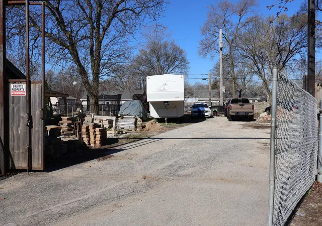 Photo 1 of Land for sale at 11524 S Ridgeland Ave, Worth, IL 60482 | MLS# 12468939 | Listing updated on 2026-07-09