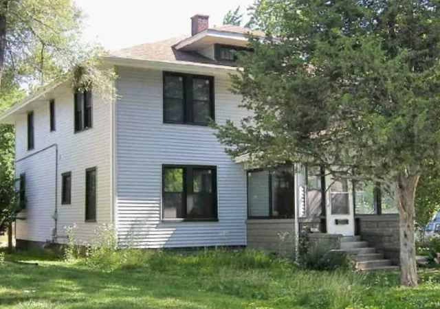 2nd image of 611 Richmond St, Joliet, IL 60435 | MLS# 12472363