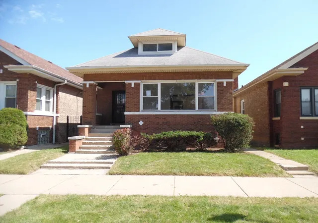 Photo 1 of Single family home for sale at 8211 S Morgan St, Chicago, IL 60620 | MLS# 12475164 | Listing updated on 2026-09-28