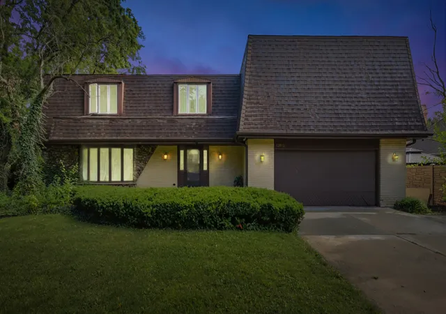 49th image of 12815 S Seneca Rd, Palos Heights, IL 60463 | MLS# 12475833