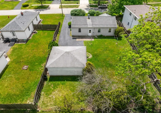 Photo 4 of Single family home for sale at 5028 156th Street, Oak Forest, IL 60452 | MLS# 12476516 | Listing updated on 2026-09-24