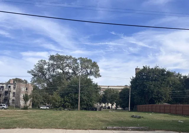 1st image of 5731 41 S State St, Chicago, IL 60621 | MLS# 12481106