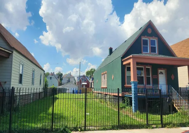 1st image of 6608 S Bell Ave, Chicago, IL 60636 | MLS# 12483447