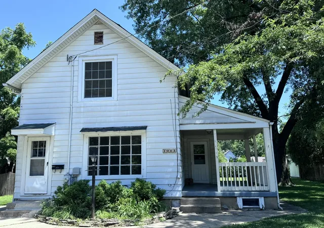 Photo 1 of Sale Pending at (Undisclosed), Elgin, IL 60120 | MLS# 12484421 | Listing updated on 2026-10-07