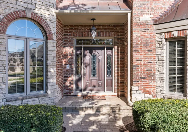 Photo 3 of Mansion for sale at 624 Fawell Ct, Naperville, IL 60565 | MLS# 12484823 | Listing updated on 2026-09-19