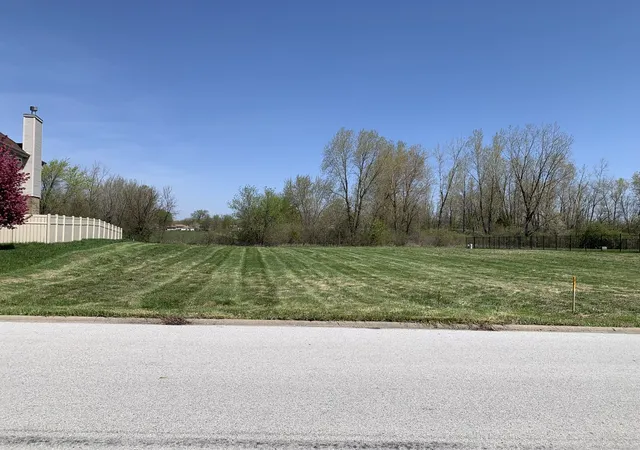 1st image of 2112 Nichols Dr, Lynwood, IL 60411 | MLS# 12485089